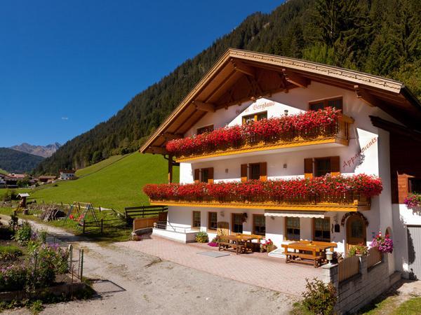 Garni Bergland Bed & Breakfast Racines Exterior photo
